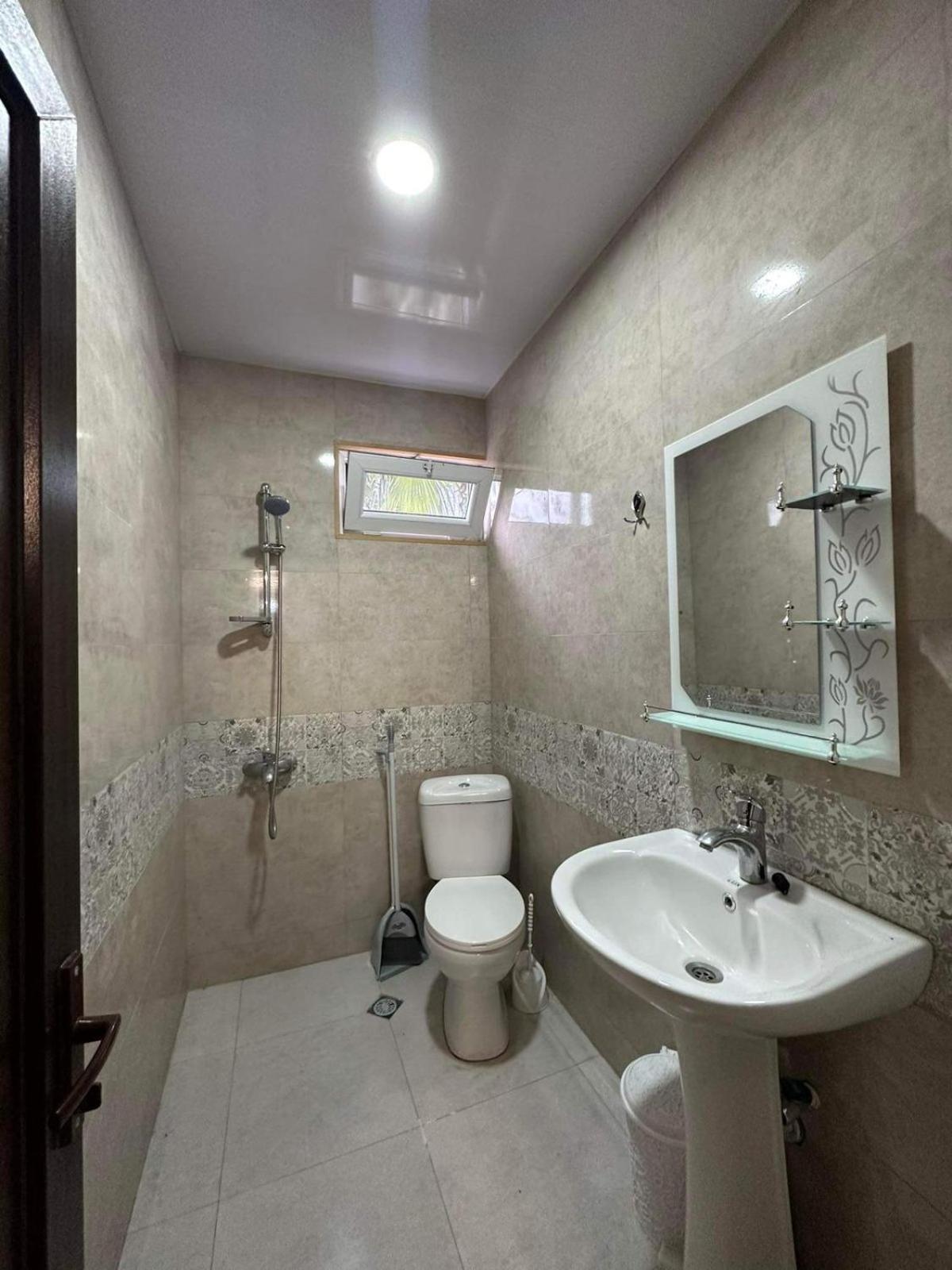 Shota Apartment Батуми Экстерьер фото